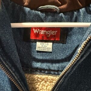 Vintage Wrangler Blue Denim vest with Sherpa lining